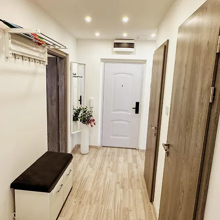 Apartment Palace Apartman,t13, Ac, Klima Szekesfehervar