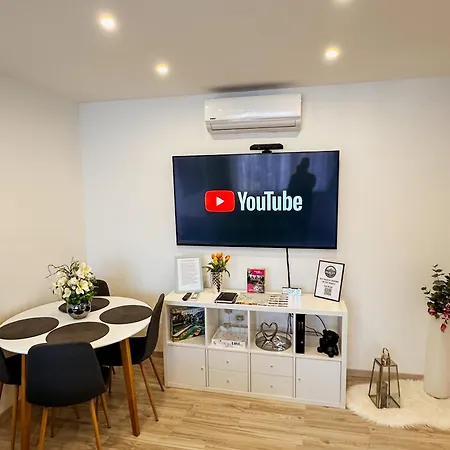 Palace Apartman,t13, Ac, Klima شقة Székesfehérvár